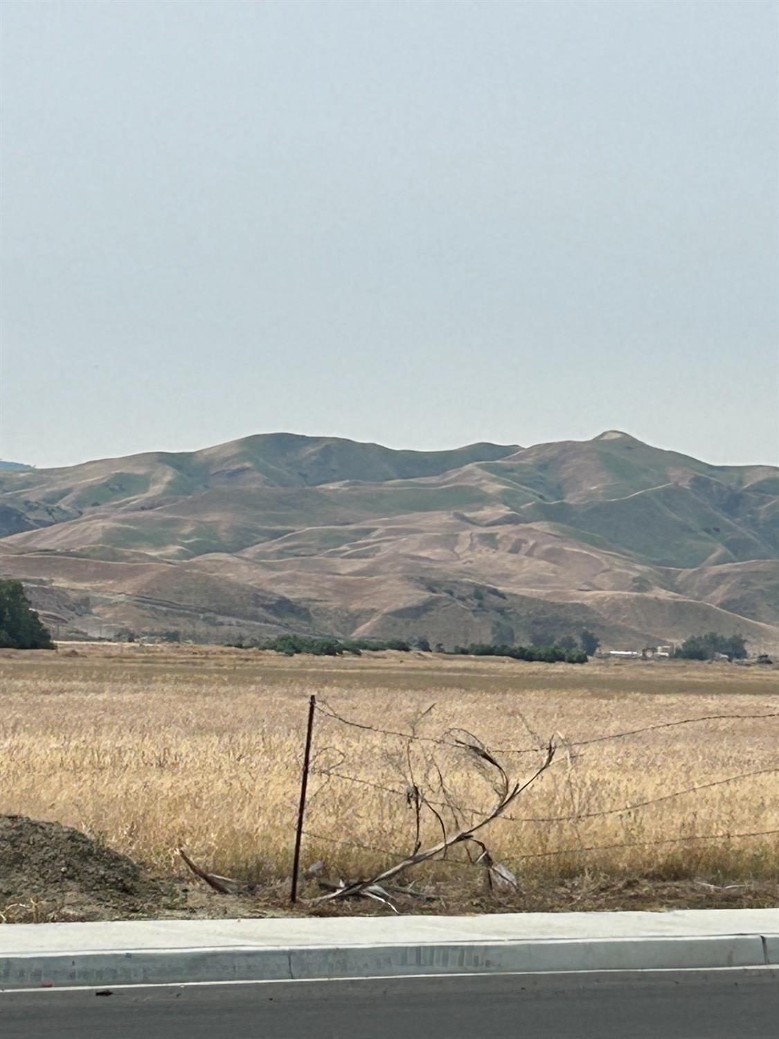 313 E Sacramento St, Coalinga, CA 93210