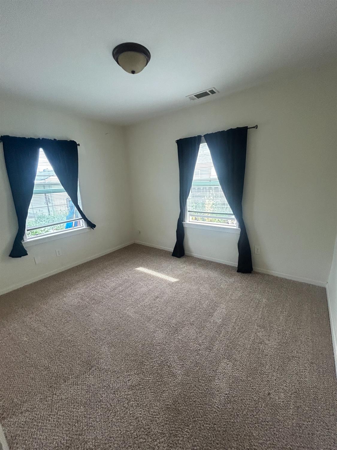 313 E Sacramento St, Coalinga, CA 93210