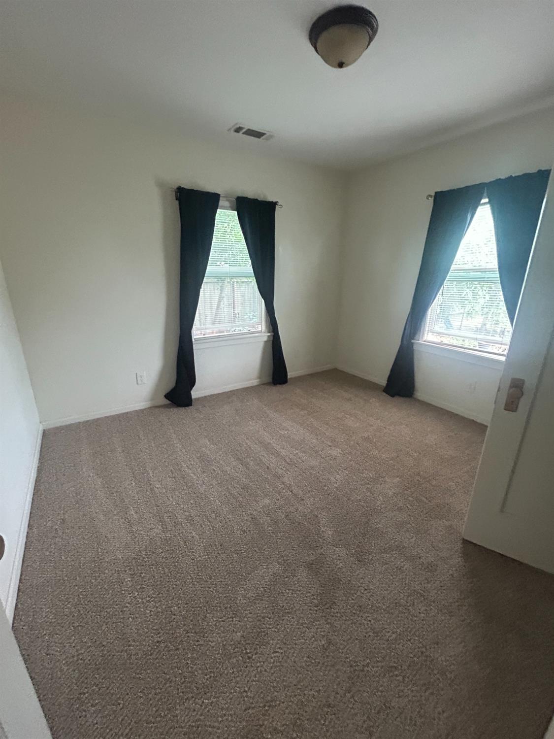 313 E Sacramento St, Coalinga, CA 93210