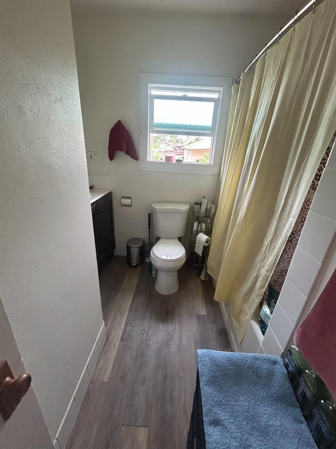 313 E Sacramento St, Coalinga, CA 93210