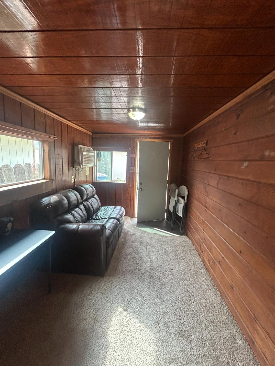 313 E Sacramento St, Coalinga, CA 93210