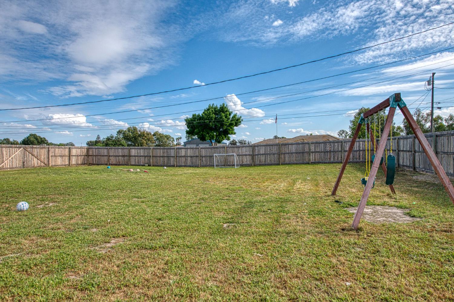 36881 Verde Ave, Madera, CA 93636