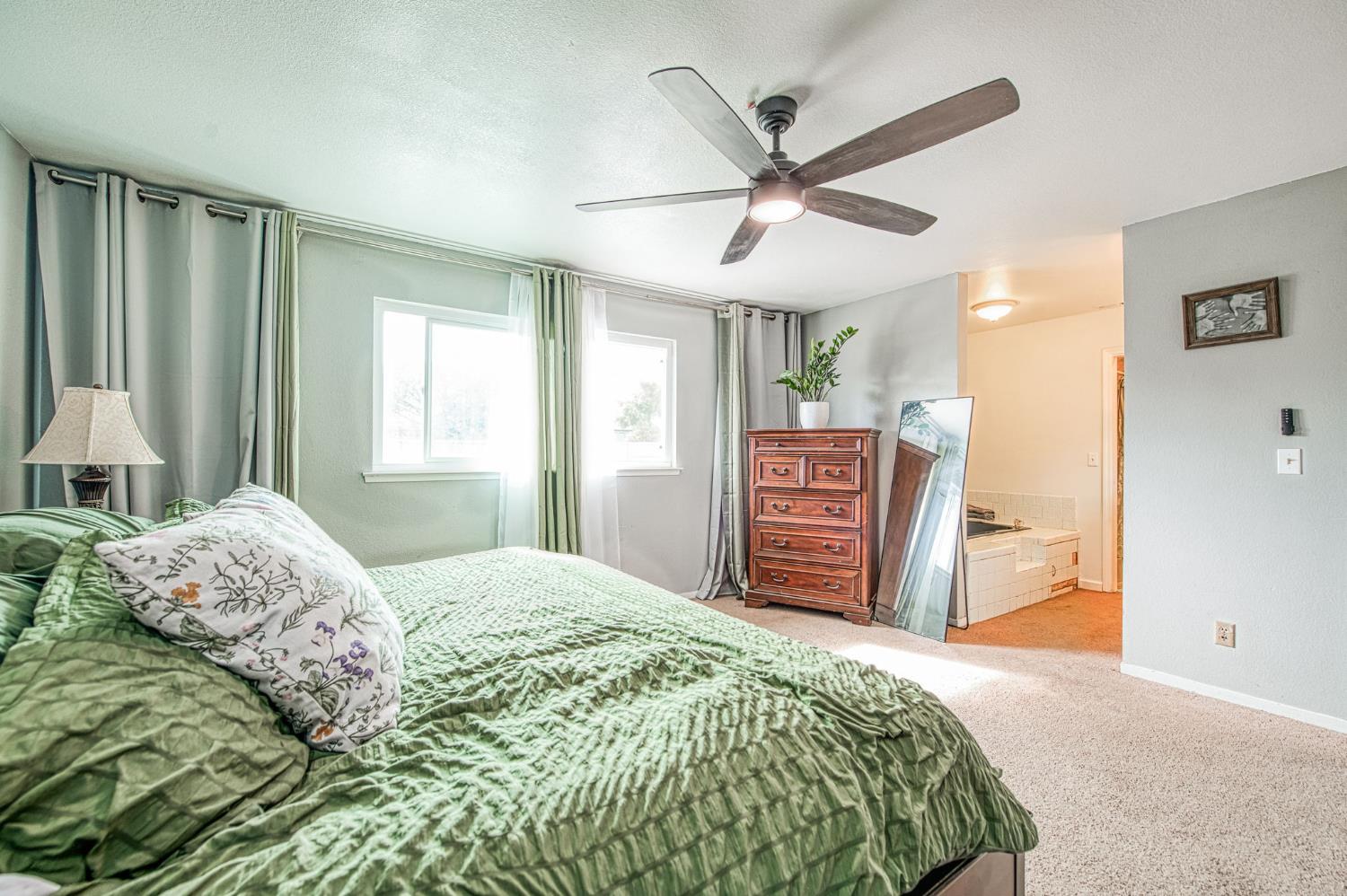 36881 Verde Ave, Madera, CA 93636