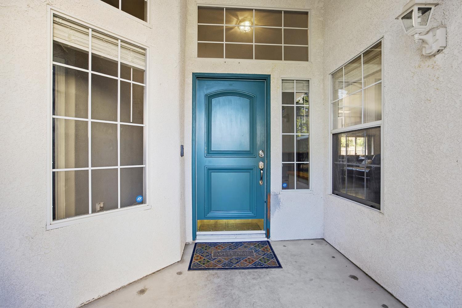 2271 E Niles Ave, Fresno, CA 93720