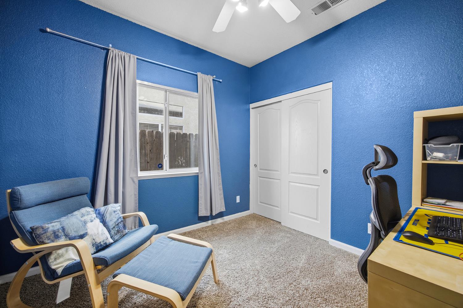 2271 E Niles Ave, Fresno, CA 93720