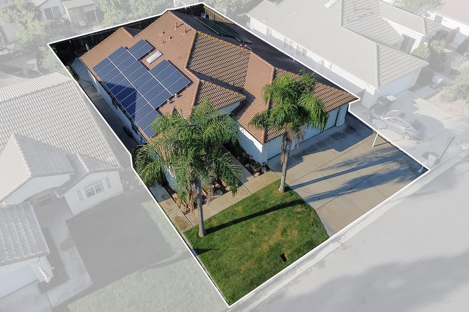 2271 E Niles Ave, Fresno, CA 93720