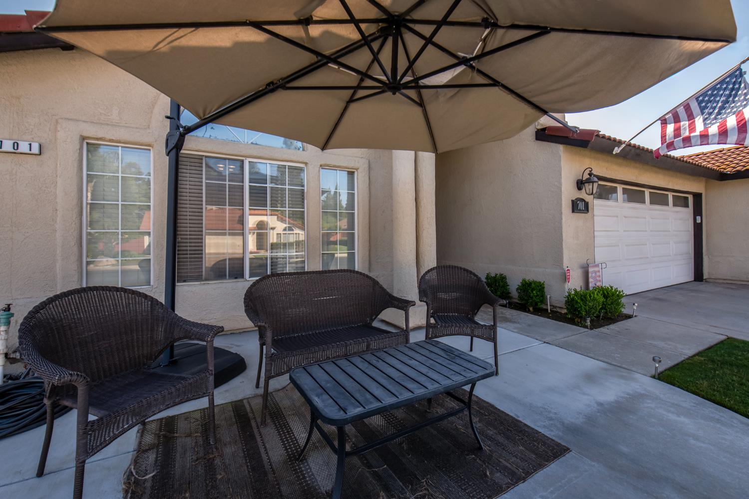 701 McArthur Ave, Clovis, CA 93611