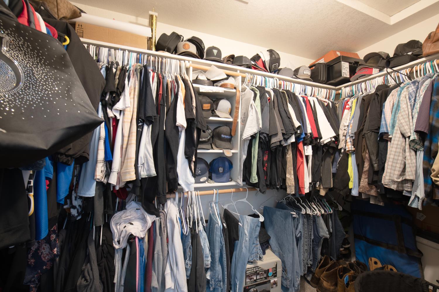 701 McArthur Ave, Clovis, CA 93611