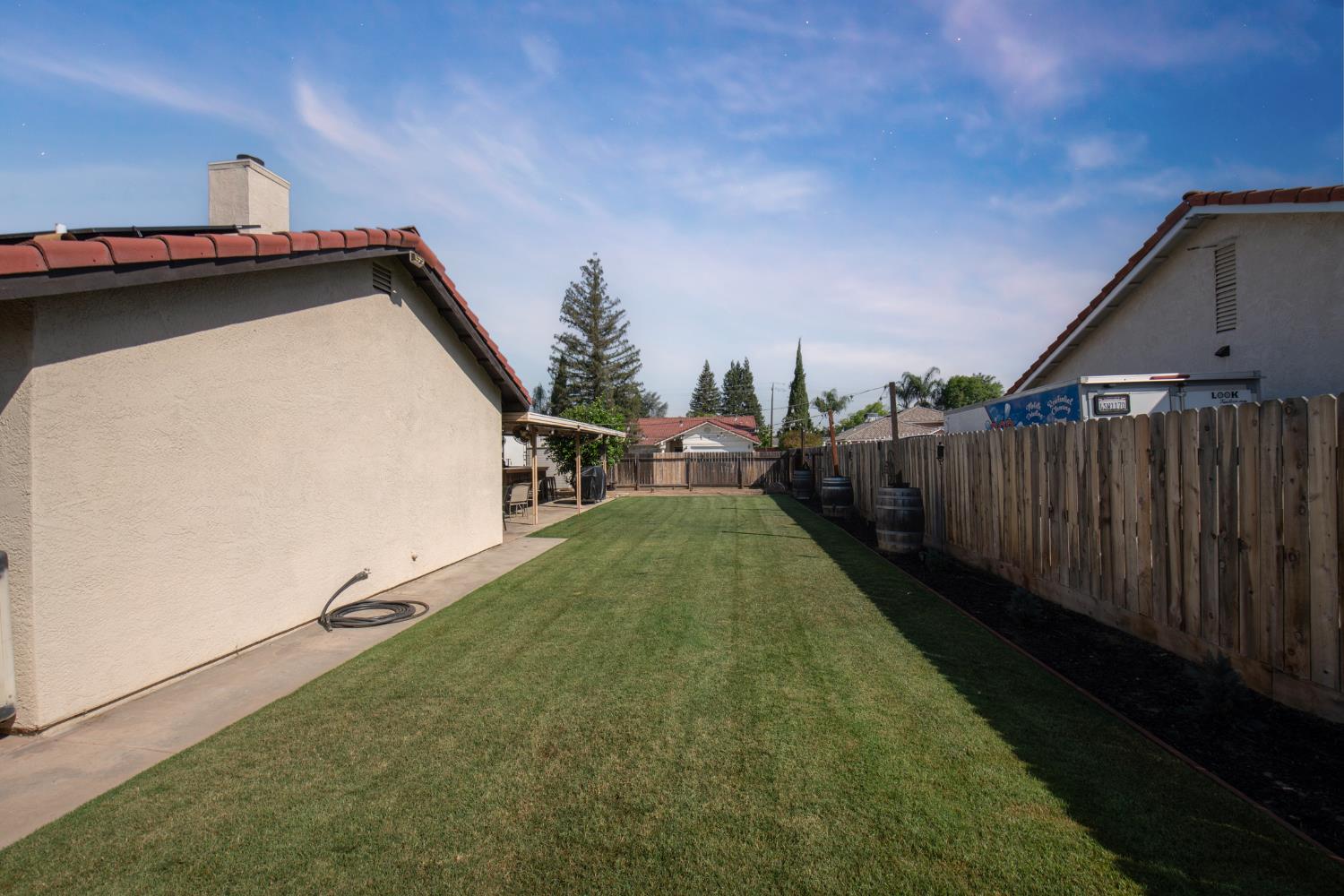 701 McArthur Ave, Clovis, CA 93611