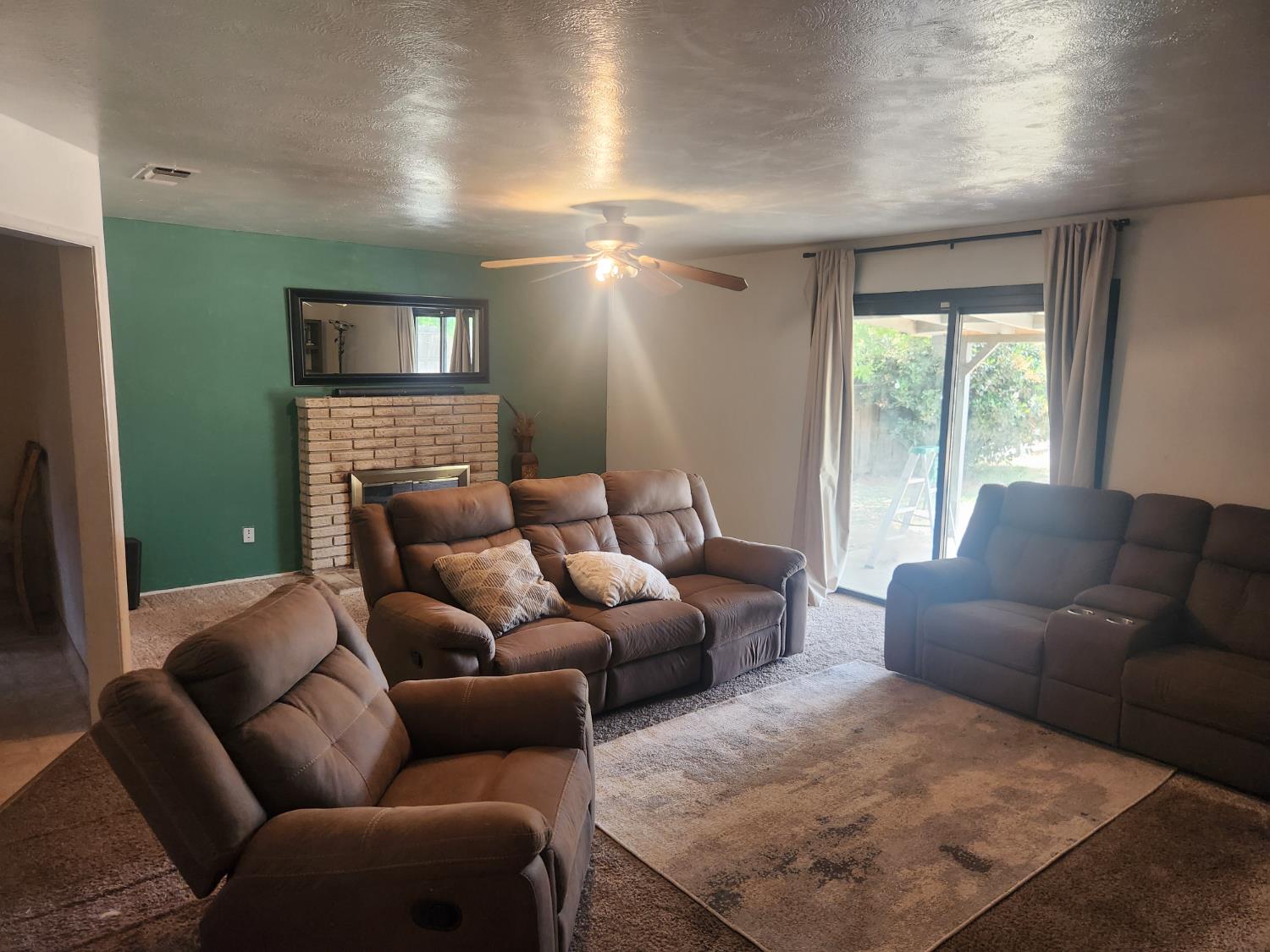 4342 E Donner Ave, Fresno, CA 93726