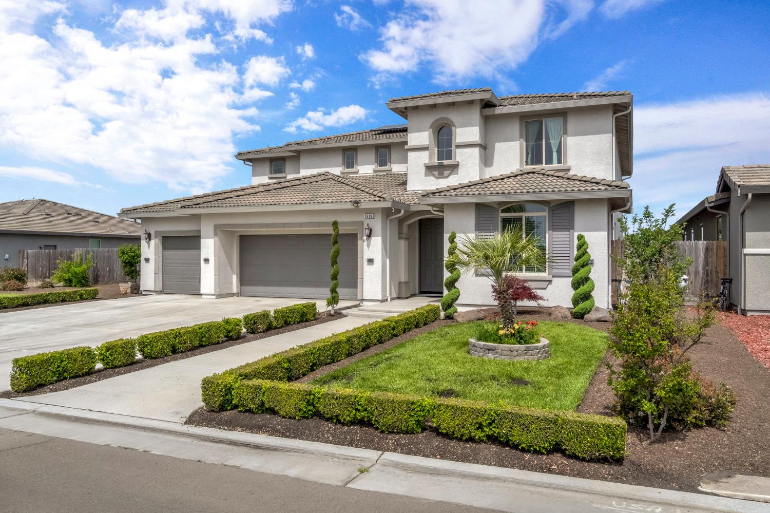 3405 W Kamm Ave, Dinuba, CA 93618