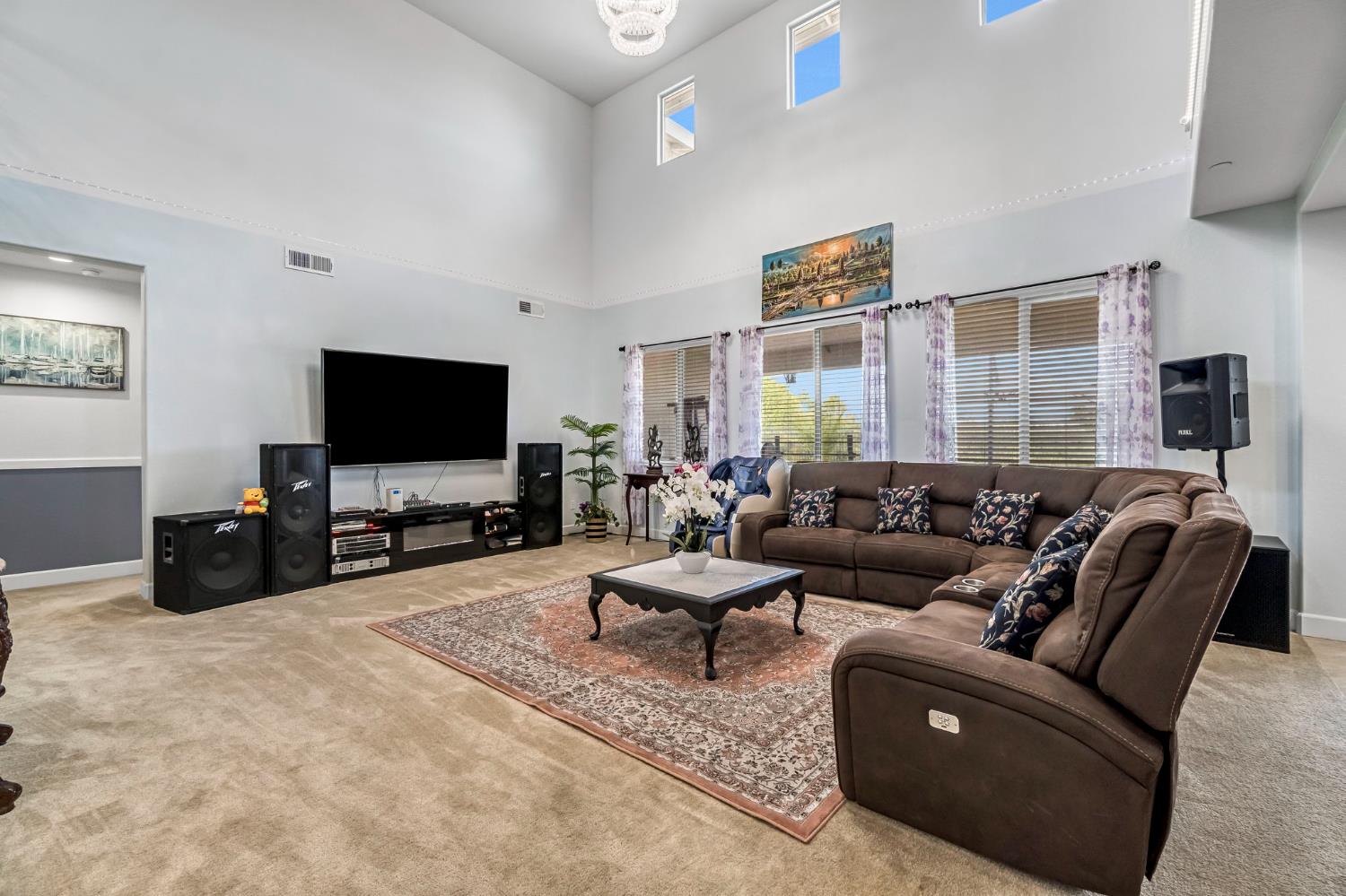 3405 W Kamm Ave, Dinuba, CA 93618