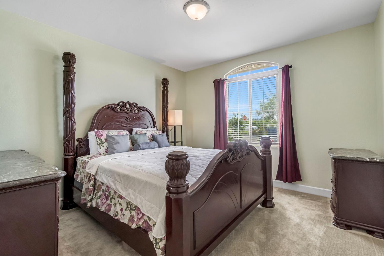 3405 W Kamm Ave, Dinuba, CA 93618