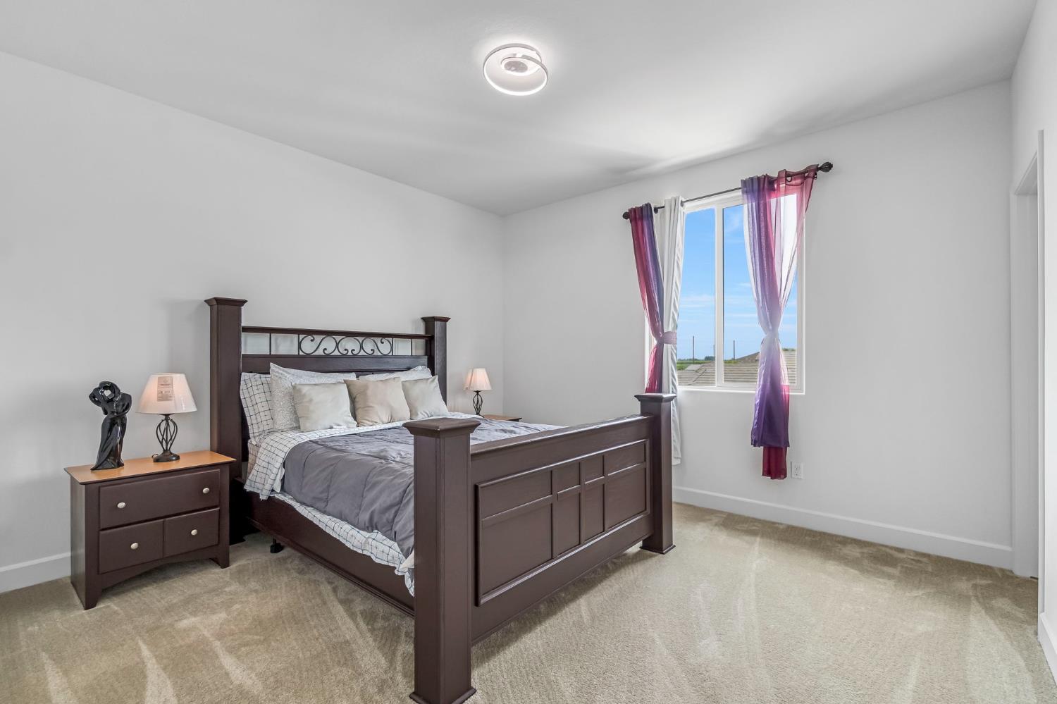 3405 W Kamm Ave, Dinuba, CA 93618