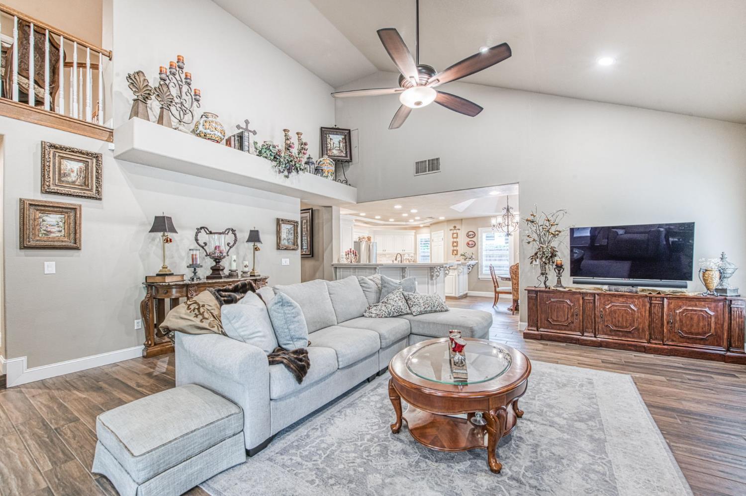 3509 W Menlo Ave, Fresno, CA 93711