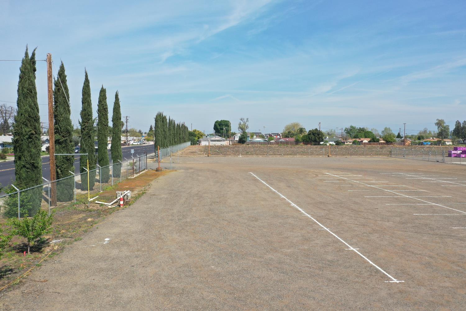 980 Farmersville Blvd, Farmersville, CA 93223