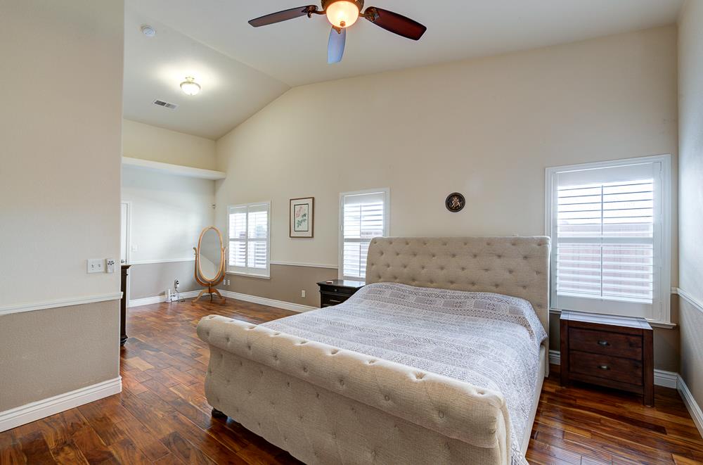 8894 N Winery Ave, Fresno, CA 93720