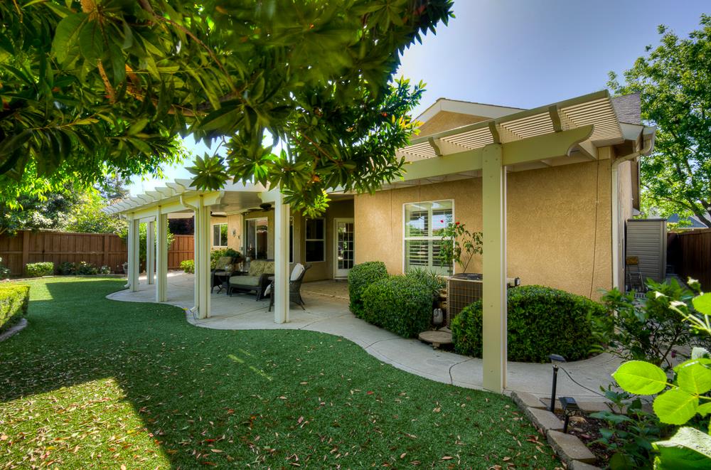 8894 N Winery Ave, Fresno, CA 93720