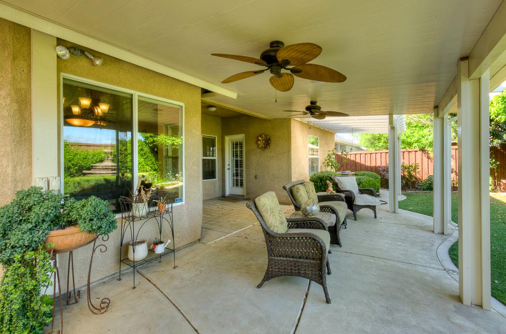 8894 N Winery Ave, Fresno, CA 93720