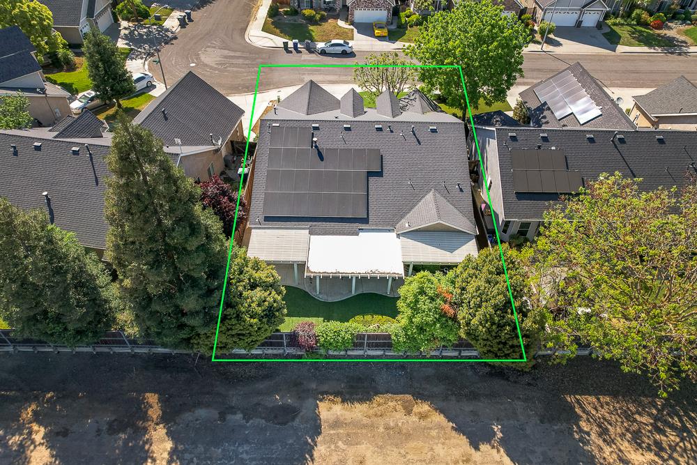 8894 N Winery Ave, Fresno, CA 93720