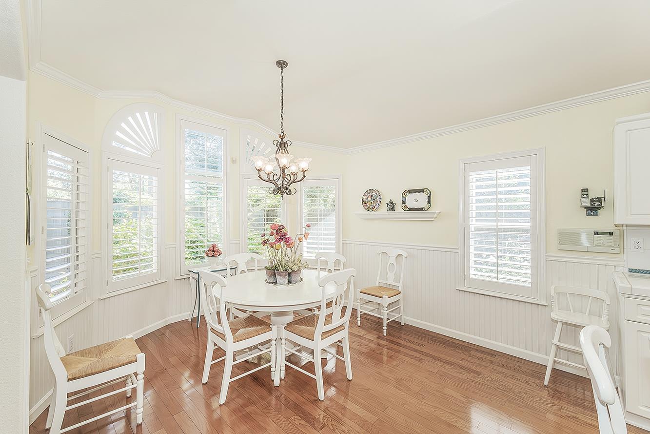 8466 N Dearing Ave, Fresno, CA 93720