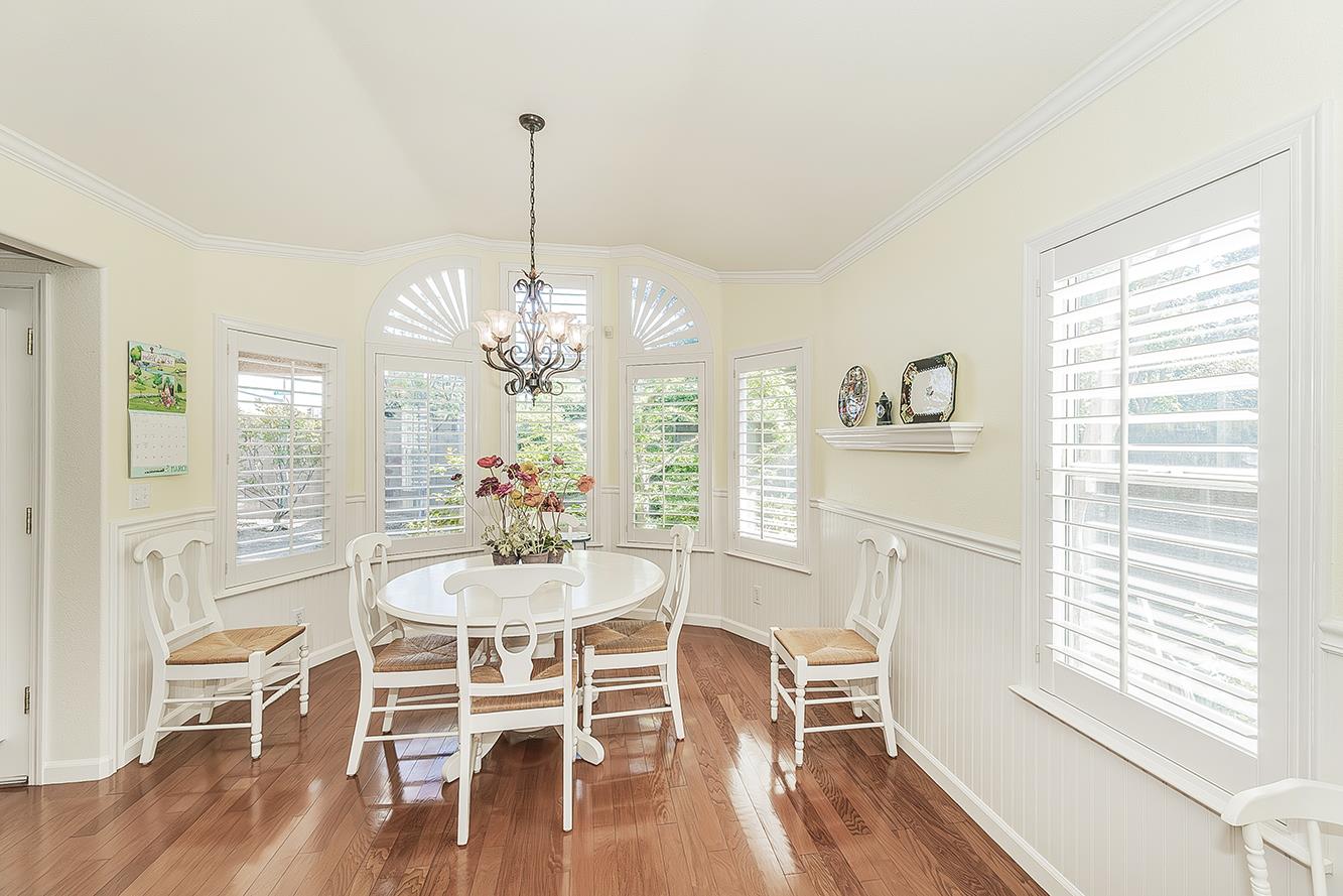 8466 N Dearing Ave, Fresno, CA 93720