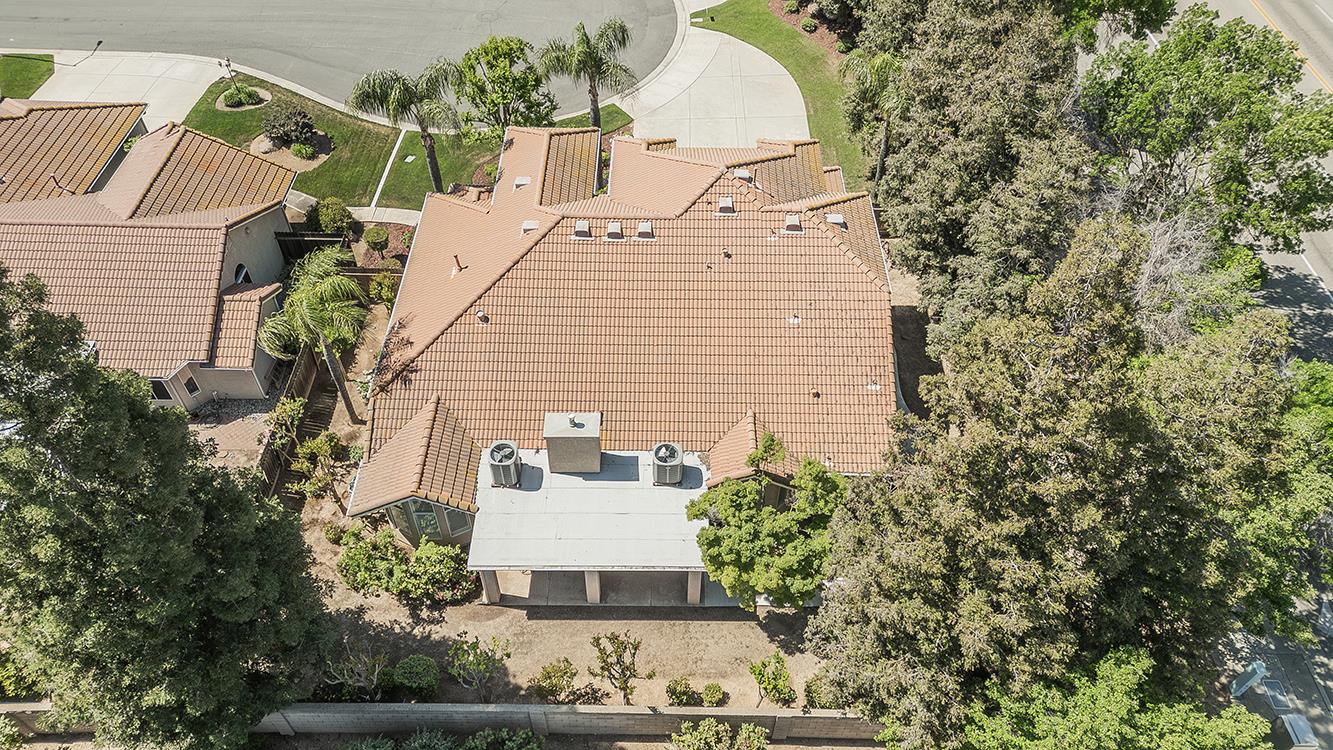 8466 N Dearing Ave, Fresno, CA 93720