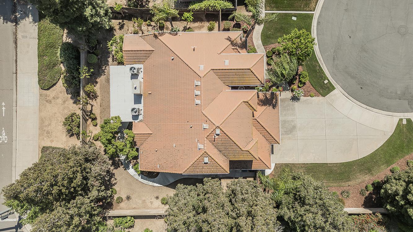 8466 N Dearing Ave, Fresno, CA 93720