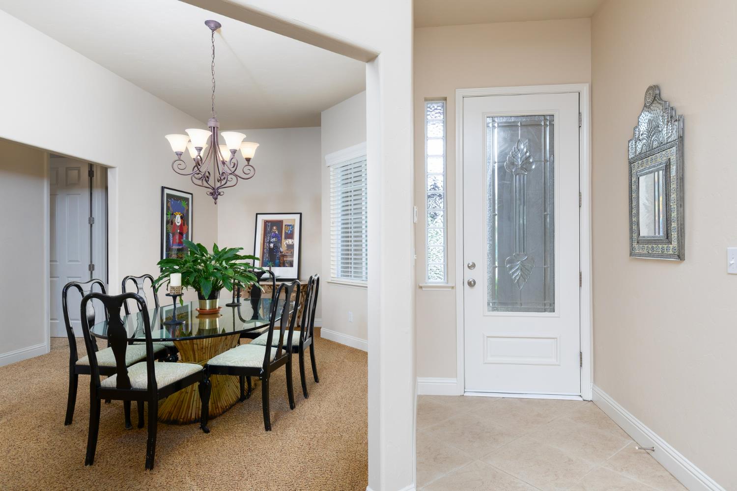 1827 N Joshua Ave, Clovis, CA 93619