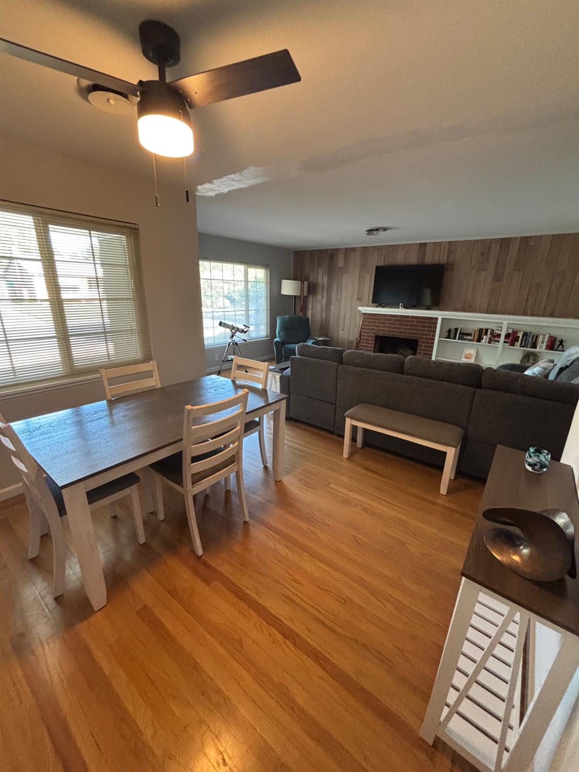 5660 Jacks Ln, Sacramento, CA 95822