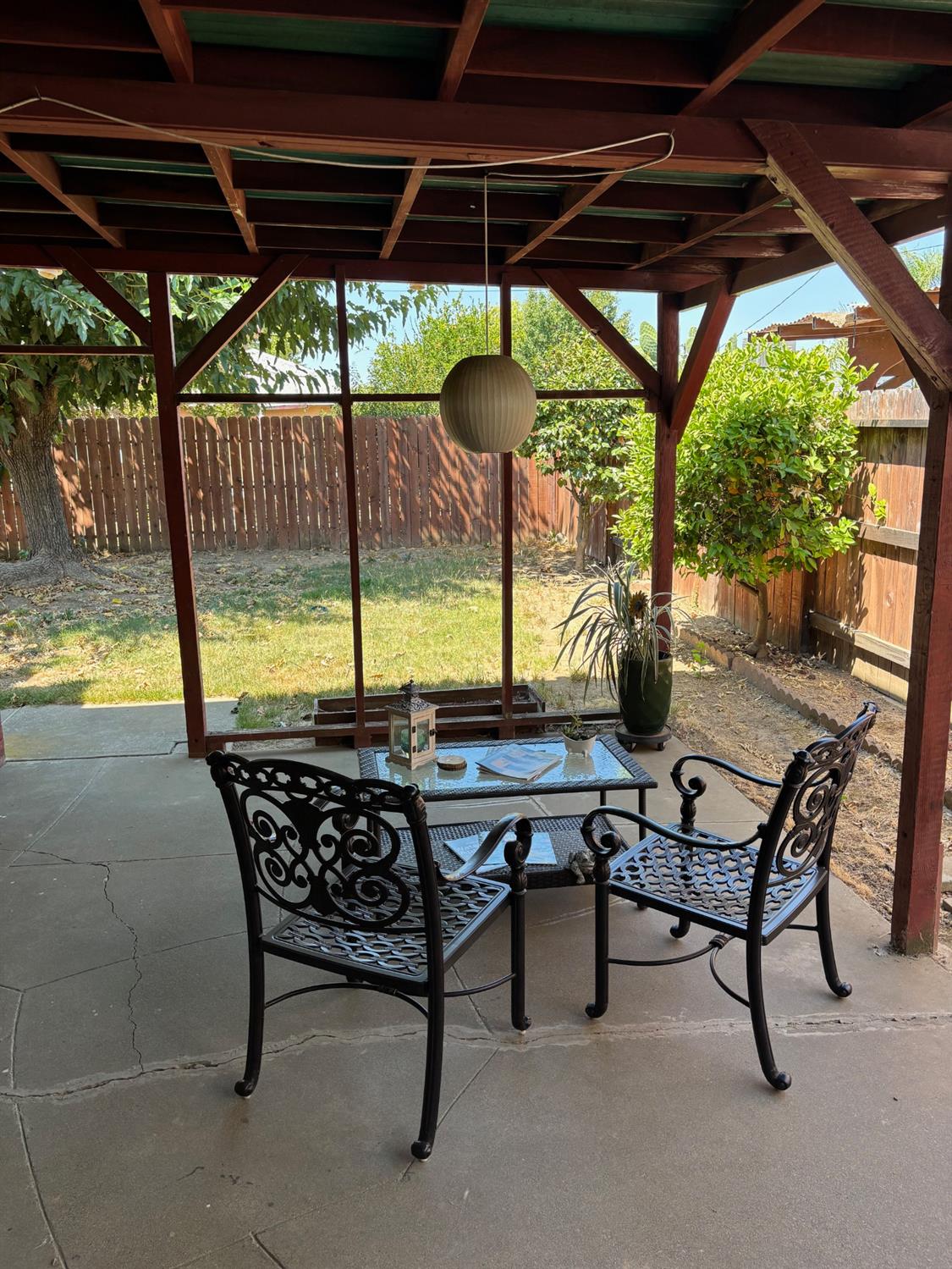 5660 Jacks Ln, Sacramento, CA 95822