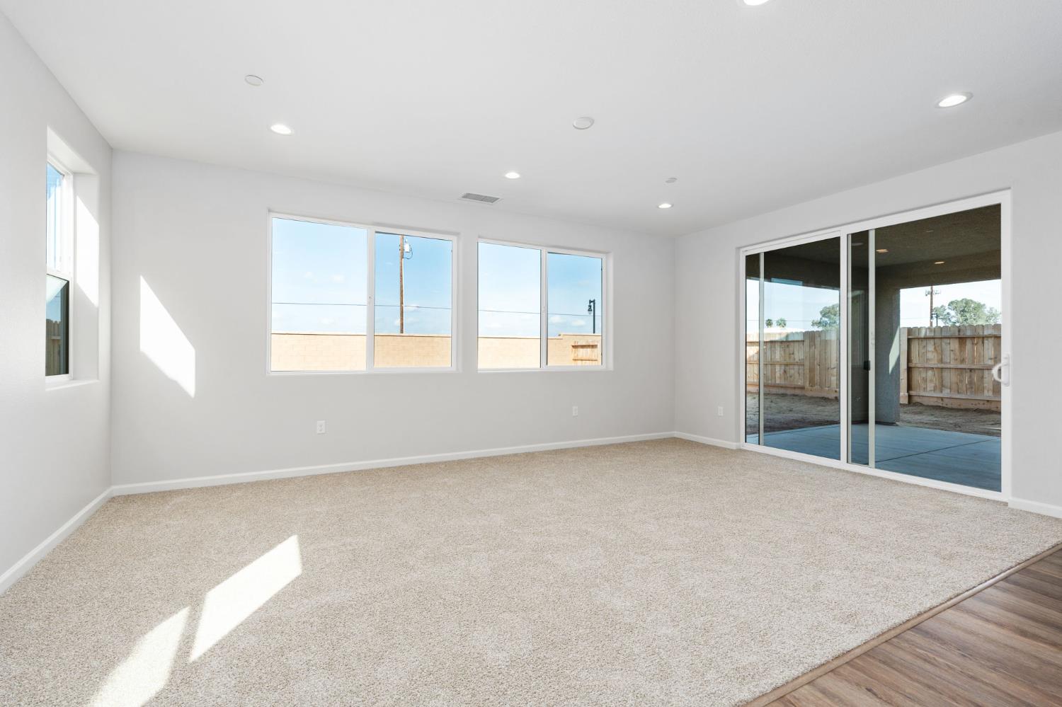 1266 Talus Way S, Madera, CA 93636