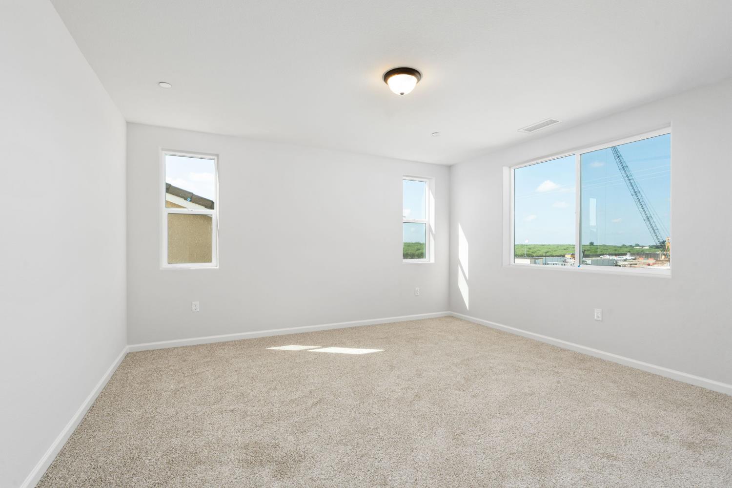 1266 Talus Way S, Madera, CA 93636