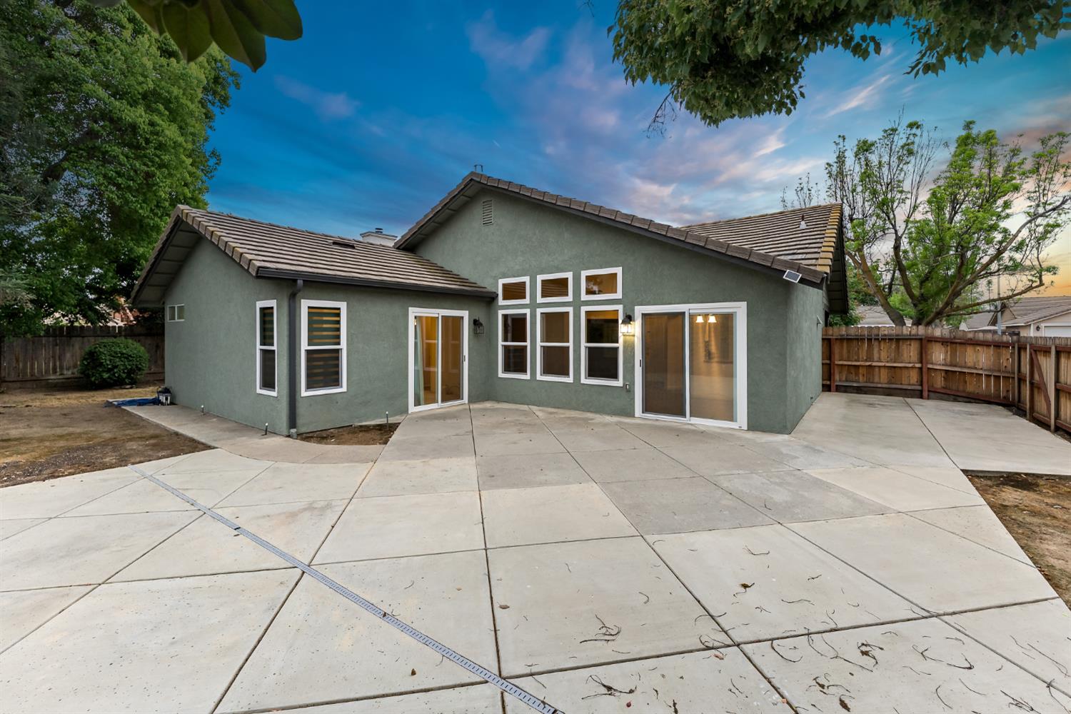 2703 Mitchell, Fresno, CA 93611