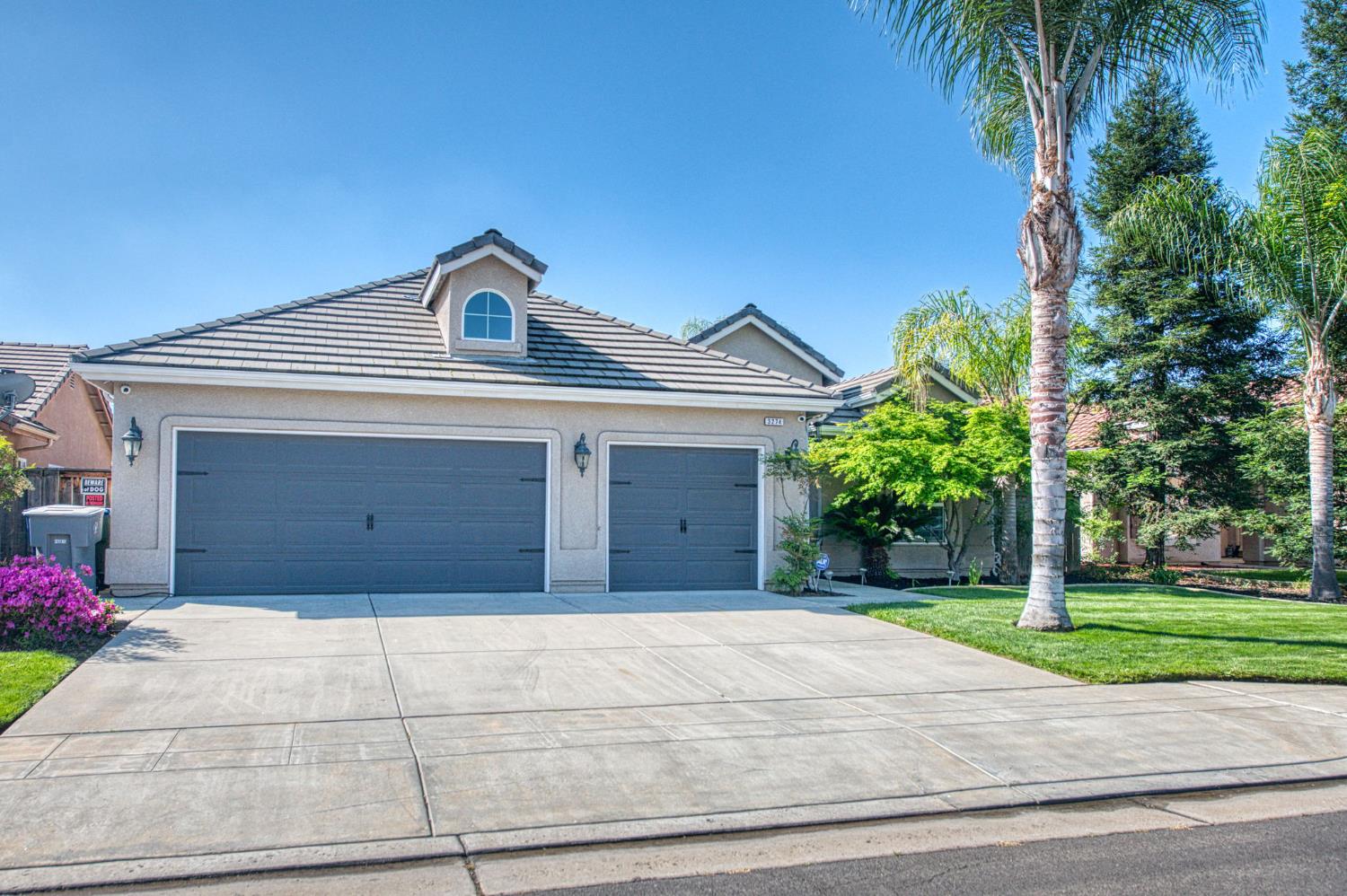 3274 Keats Ave, Clovis, CA 93619