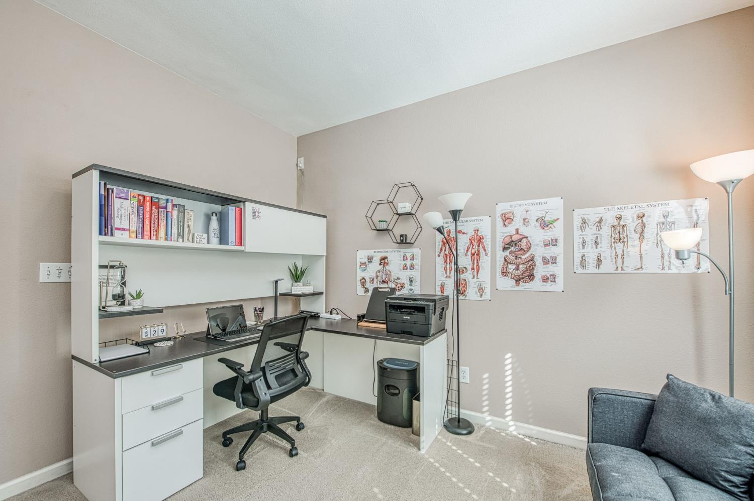 3274 Keats Ave, Clovis, CA 93619