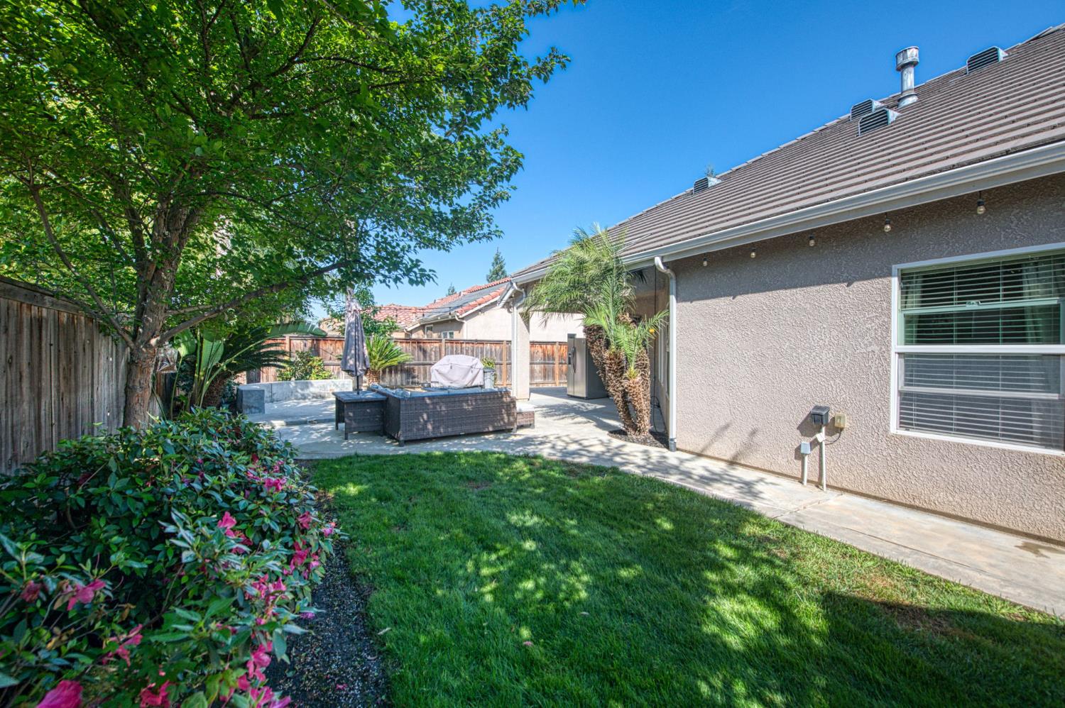 3274 Keats Ave, Clovis, CA 93619