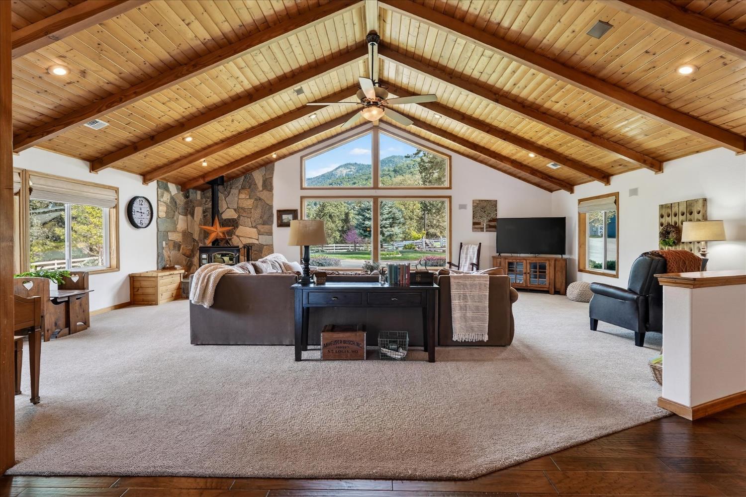 5564 Parker, Mariposa, CA 95338