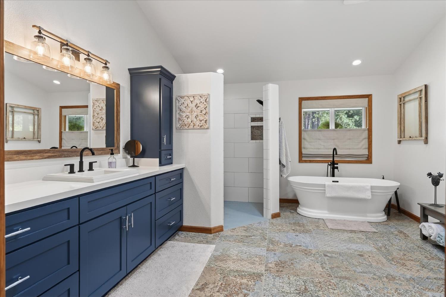 5564 Parker, Mariposa, CA 95338