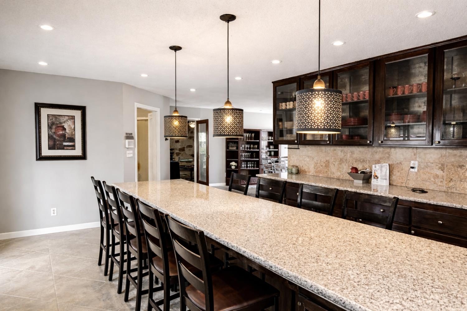 112 E Oleander, Fresno, CA 93706