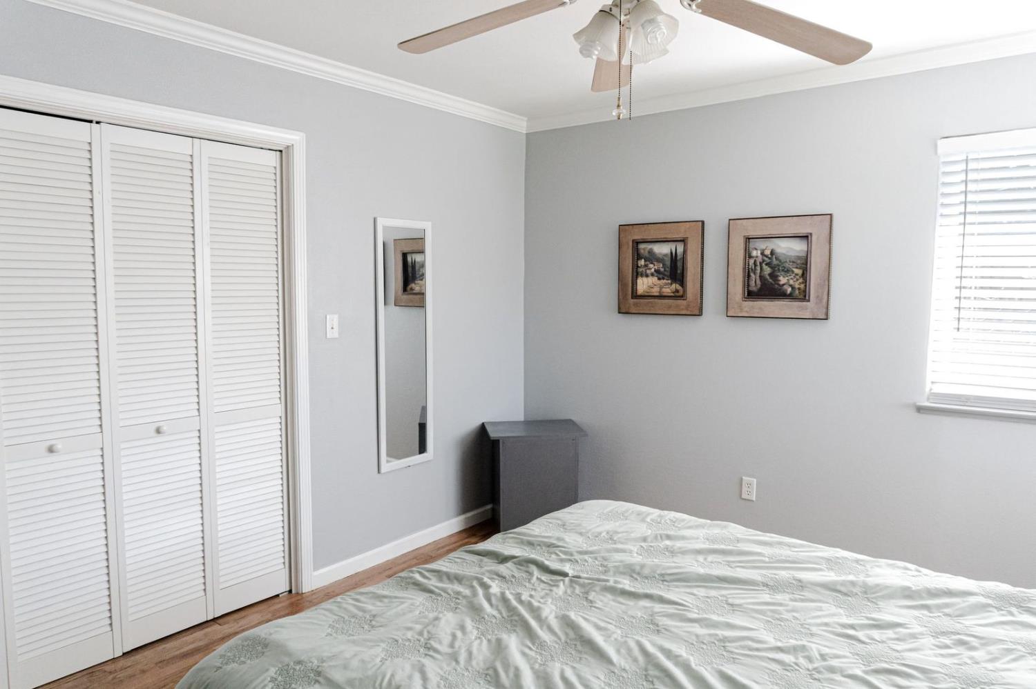 112 E Oleander, Fresno, CA 93706