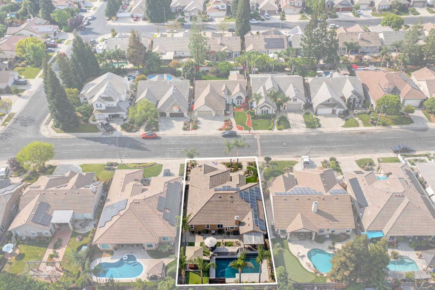 2765 Bellaire Ave, Clovis, CA 93611