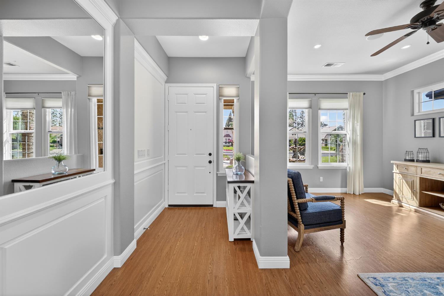 2765 Bellaire Ave, Clovis, CA 93611