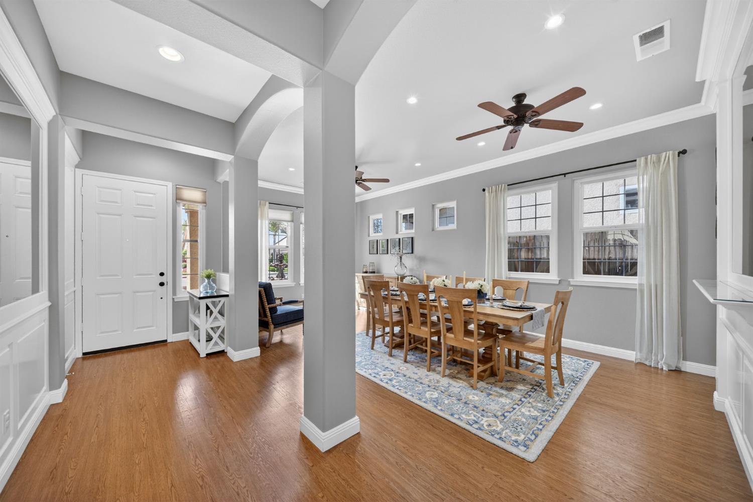 2765 Bellaire Ave, Clovis, CA 93611