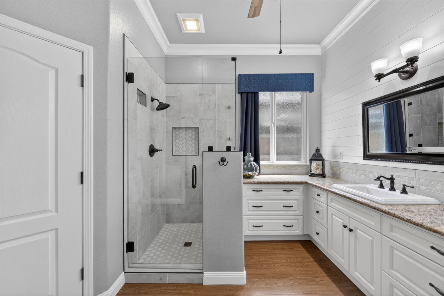 2765 Bellaire Ave, Clovis, CA 93611