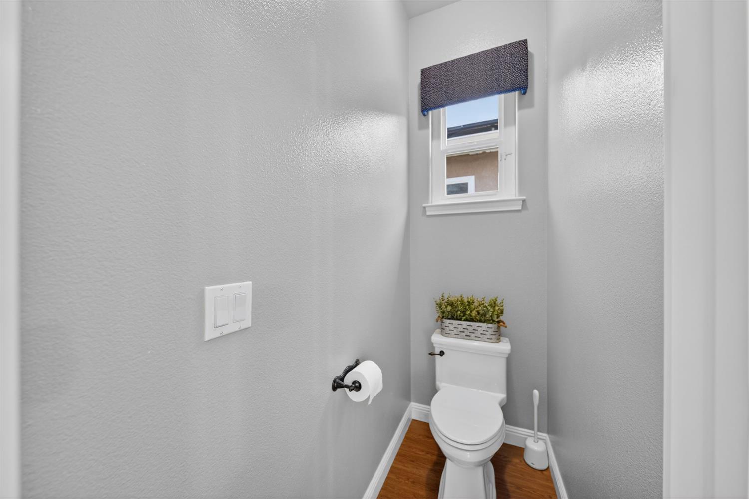 2765 Bellaire Ave, Clovis, CA 93611