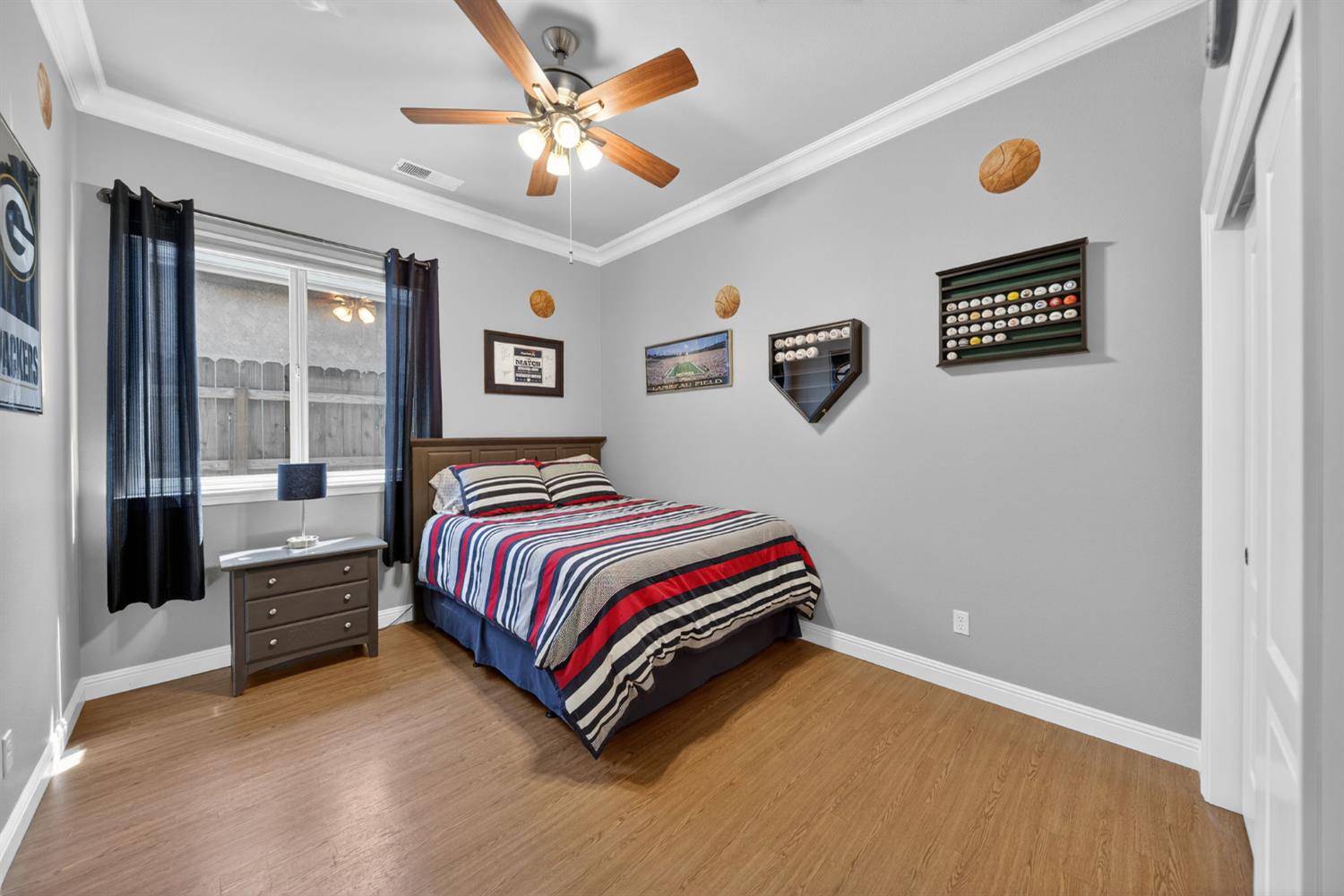 2765 Bellaire Ave, Clovis, CA 93611