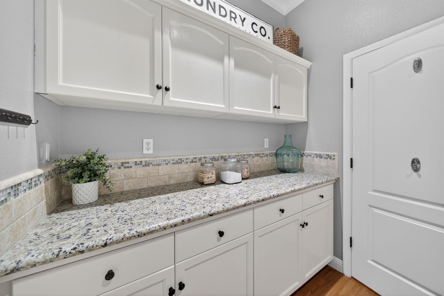 2765 Bellaire Ave, Clovis, CA 93611