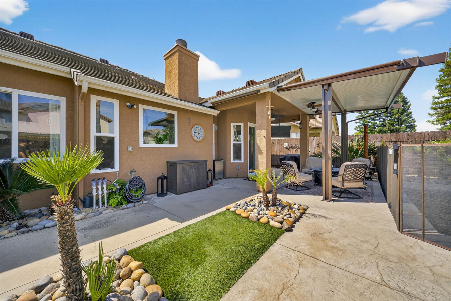 2765 Bellaire Ave, Clovis, CA 93611