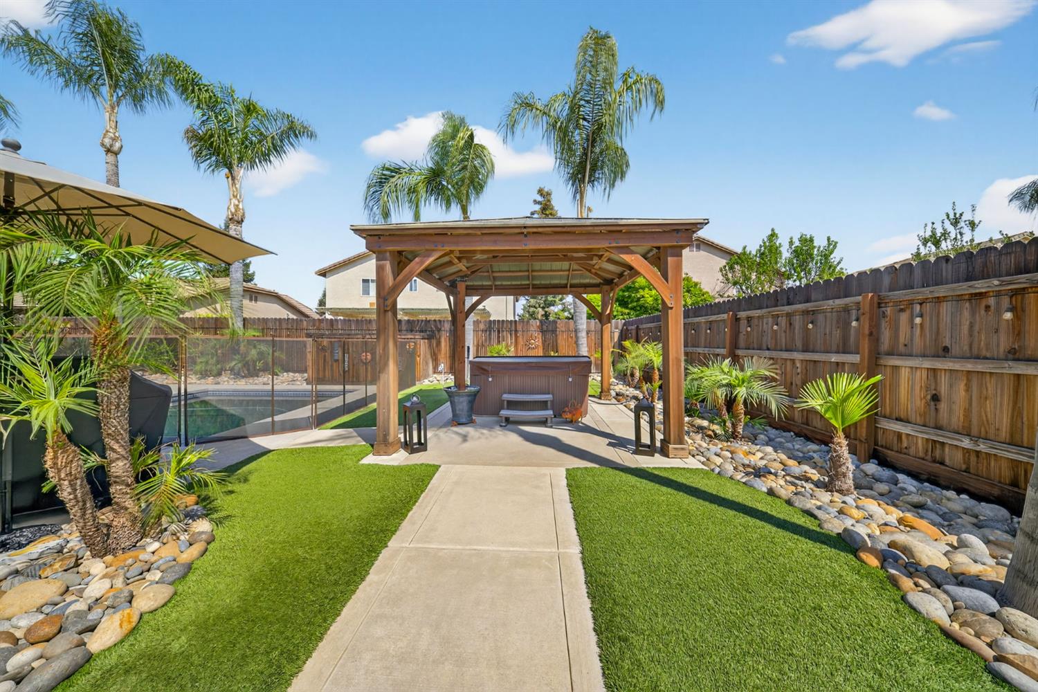 2765 Bellaire Ave, Clovis, CA 93611